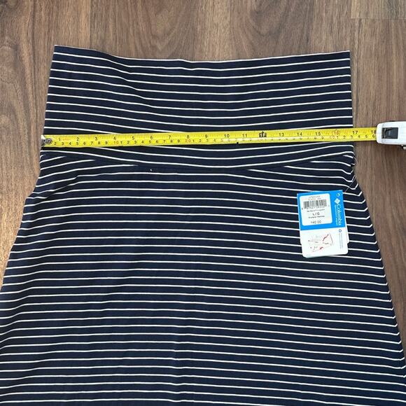 Columbia High Low Skirt Womens Large Blue White NWT Outdoor Casual - Picture 7 of 7